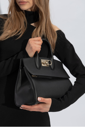 ‘the studio’ shoulder bag, zdjęcie 2 ‘the studio’ shoulder bag od Salvatore Ferragamo